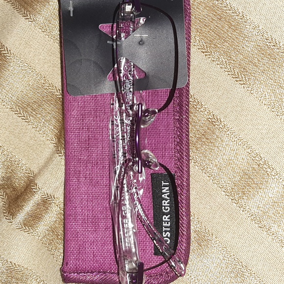 Foster Grant Accessories - 👓Foster Grant Enhanced Vision +1.75 - New in Package 👓